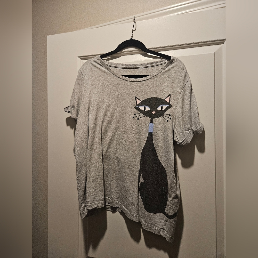 Kate Spade Gray T-Shirt with Black Cat Design